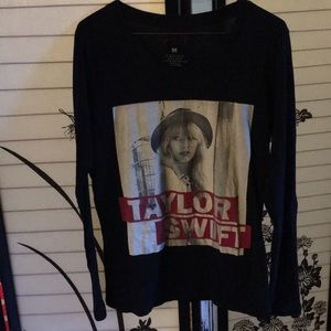 Taylor Swift long sleeve